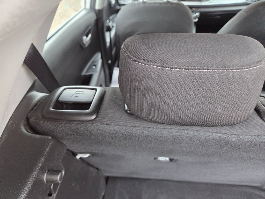 2023 Kia Rio 5-door LX+ | Cam | USB | HtdSeats | Warranty to 2028 in Bridgewater, New Brunswick - 88 - w1024h768px