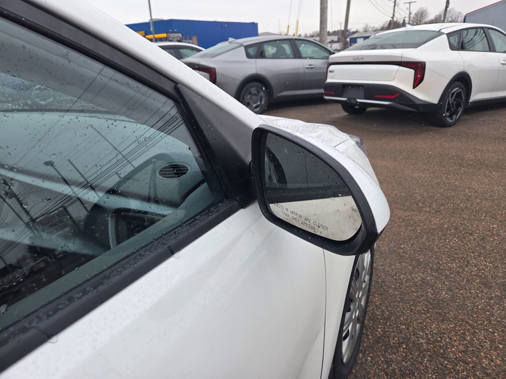 2023 Kia Rio 5-door LX+ | Cam | USB | HtdSeats | Warranty to 2028 in Bridgewater, New Brunswick - 16 - w1024h768px