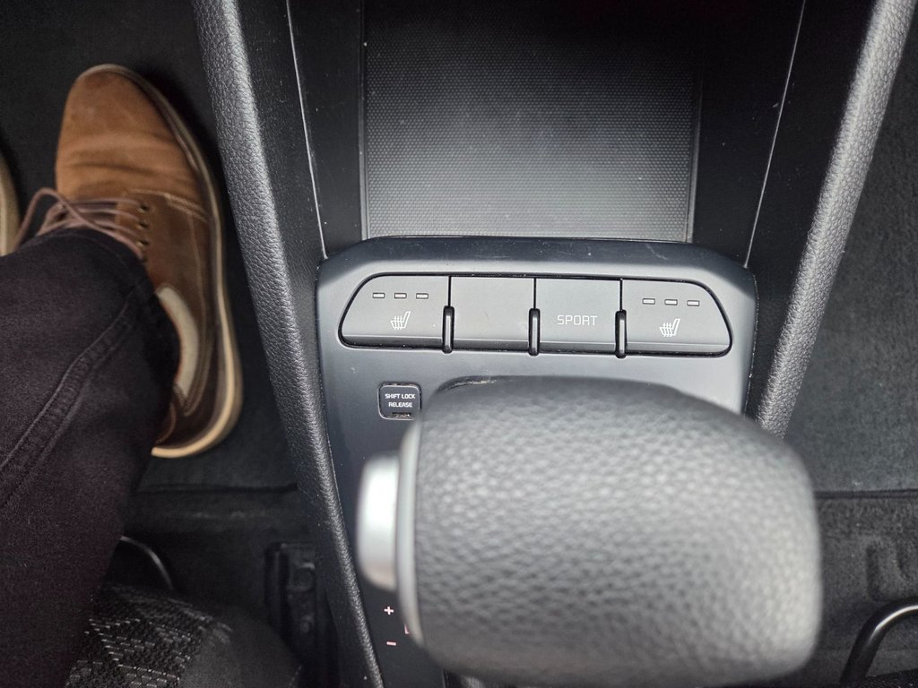 2023 Kia Rio 5-door LX+ | Cam | USB | HtdSeats | Warranty to 2028 in Bridgewater, New Brunswick - 35 - w1024h768px