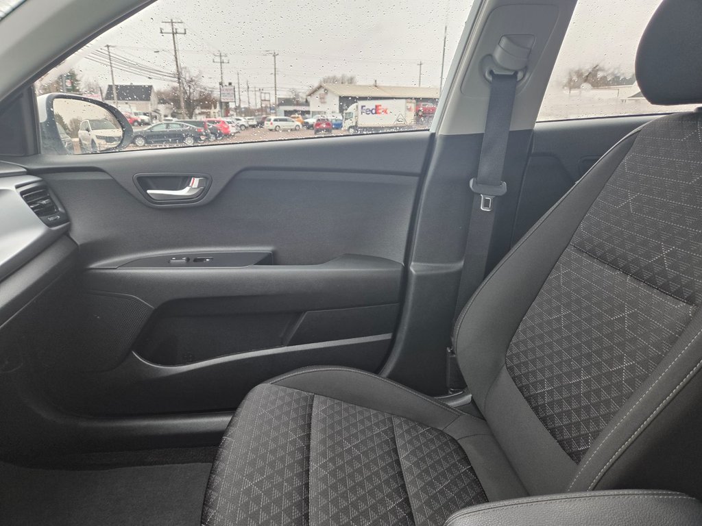 2023 Kia Rio 5-door LX+ | Cam | USB | HtdSeats | Warranty to 2028 in Bridgewater, New Brunswick - 42 - w1024h768px
