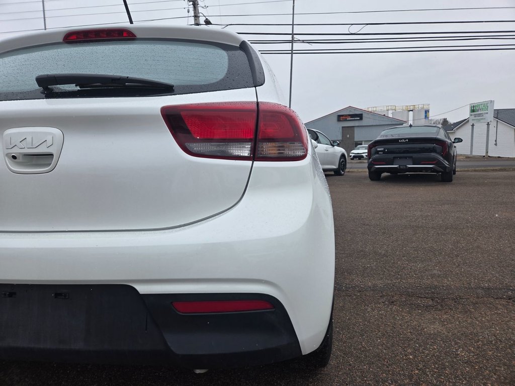 2023 Kia Rio 5-door LX+ | Cam | USB | HtdSeats | Warranty to 2028 in Bridgewater, New Brunswick - 13 - w1024h768px