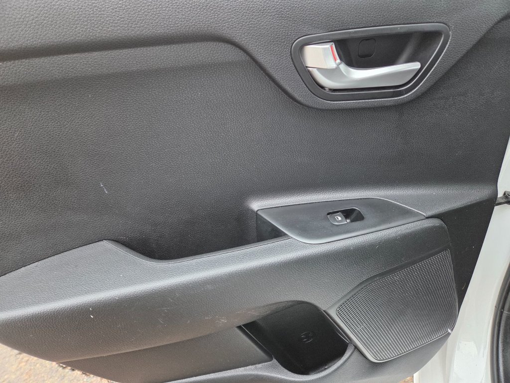 2023 Kia Rio 5-door LX+ | Cam | USB | HtdSeats | Warranty to 2028 in Bridgewater, New Brunswick - 54 - w1024h768px