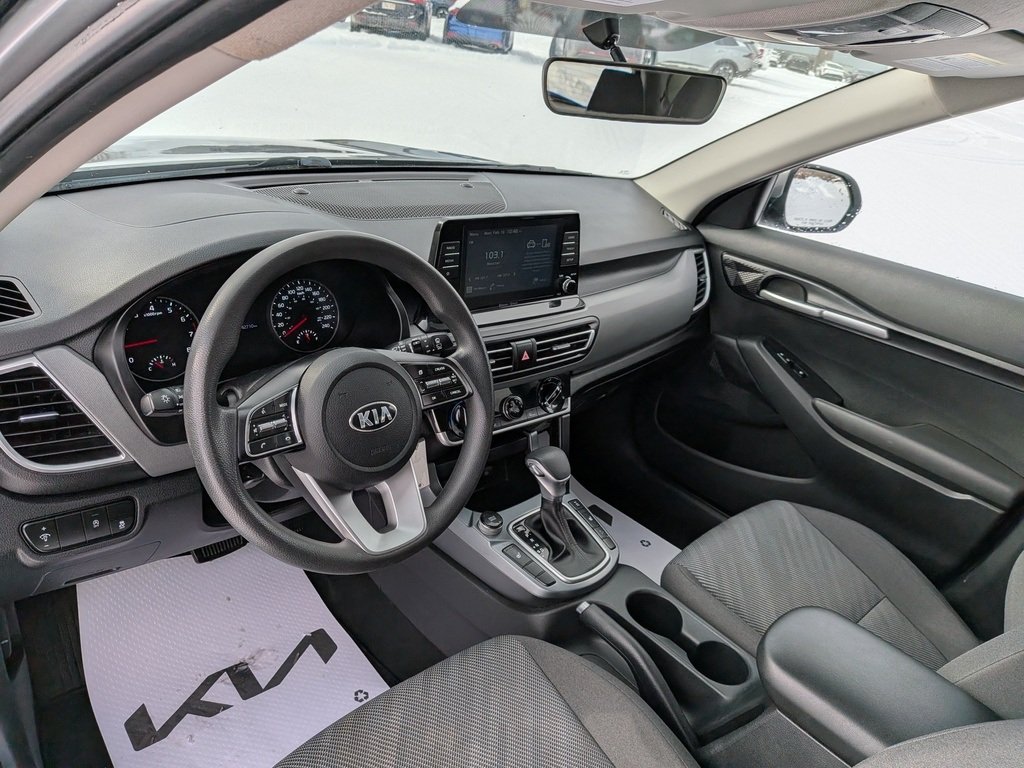 Kia Seltos LX | Cam | USB | HtdSeats | Bluetooth | Keyless 2021 à Amherst, Nouvelle-Écosse - 15 - w1024h768px