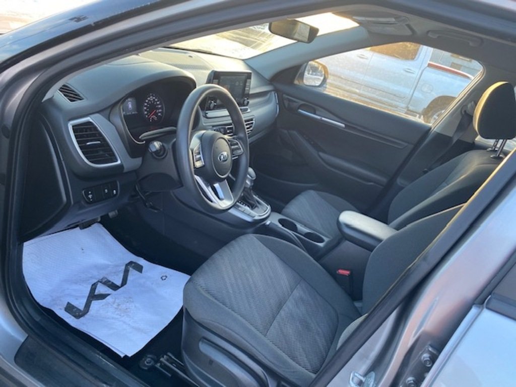 Kia Seltos LX | Cam | USB | HtdSeats | Bluetooth | Keyless 2021 à Amherst, Nouvelle-Écosse - 33 - w1024h768px