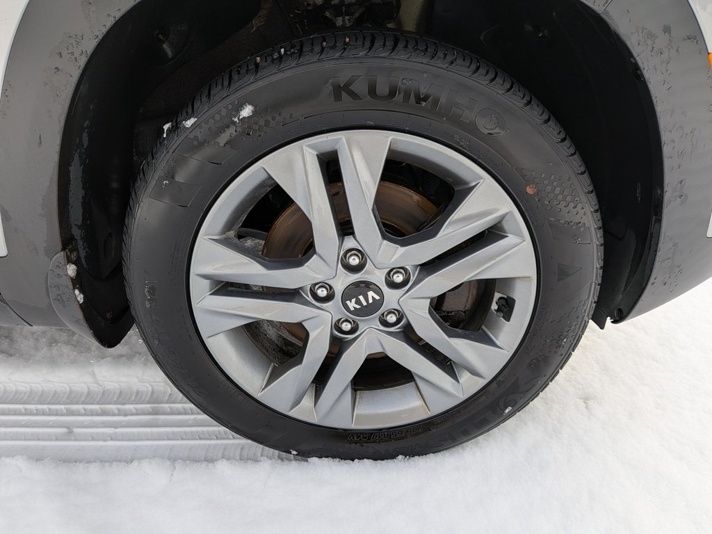 Kia Seltos LX | Cam | USB | HtdSeats | Bluetooth | Keyless 2021 à Amherst, Nouvelle-Écosse - 9 - w1024h768px