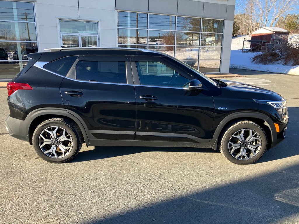 2021 Kia Seltos EX Premium | Leather | SunRoof | Nav | Cam | USB in Bridgewater, New Brunswick - 2 - w1024h768px