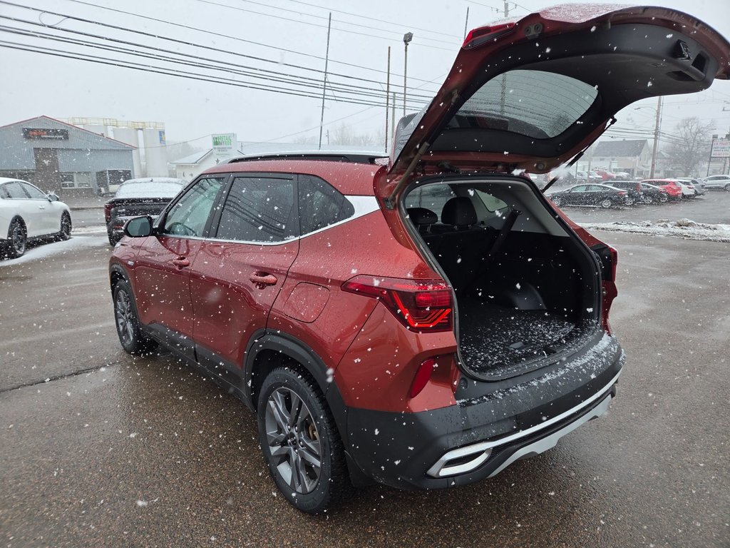 2023 Kia Seltos EX | Leather | SunRoof | Cam | Warranty to 2028 in Bridgewater, New Brunswick - 19 - w1024h768px