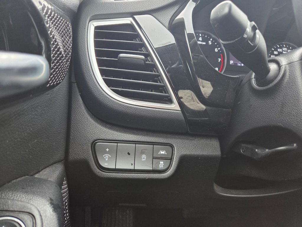 2023 Kia Seltos EX | Leather | SunRoof | Cam | Warranty to 2028 in Bridgewater, New Brunswick - 102 - w1024h768px