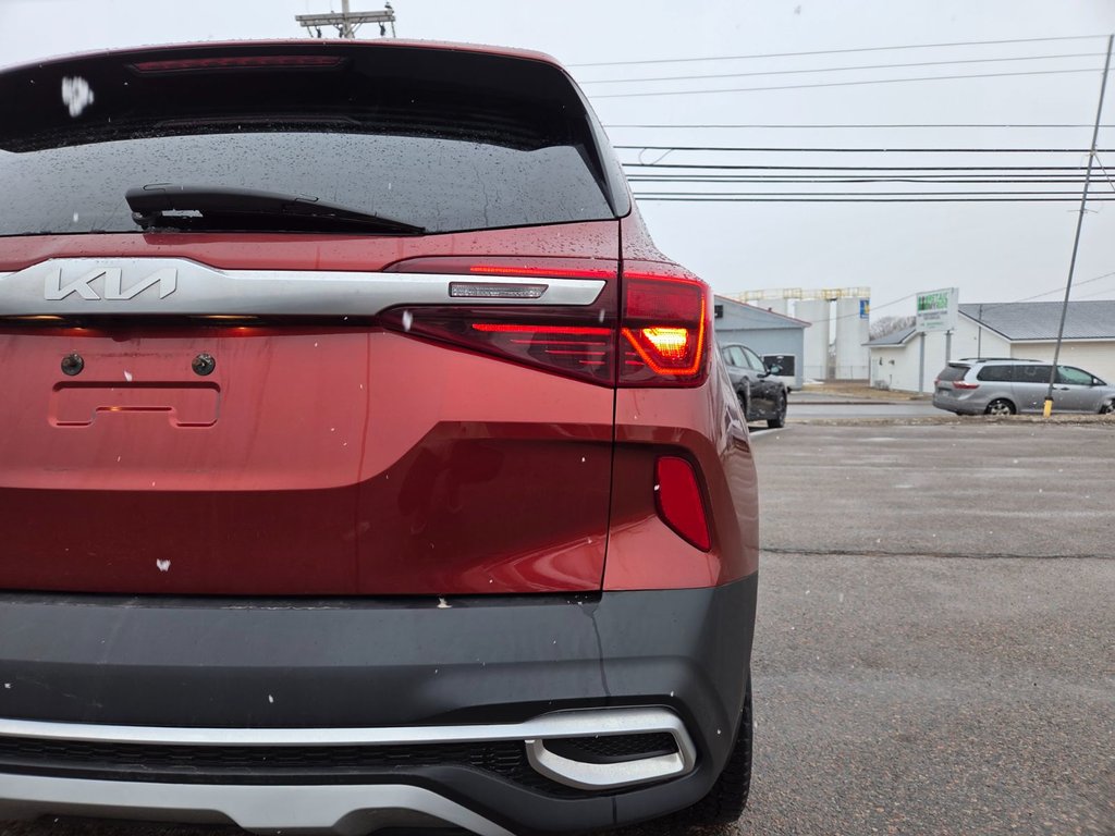2023 Kia Seltos EX | Leather | SunRoof | Cam | Warranty to 2028 in Bridgewater, New Brunswick - 40 - w1024h768px
