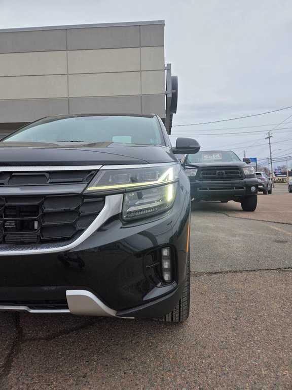 2024 Kia Seltos SX | Leather | Nav | Roof | Cam | Warranty to 2029 in Bridgewater, New Brunswick - 38 - w1024h768px