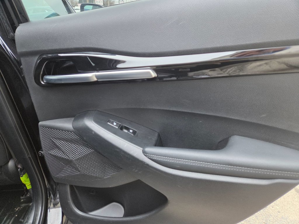 2024 Kia Seltos SX | Leather | Nav | Roof | Cam | Warranty to 2029 in Bridgewater, New Brunswick - 57 - w1024h768px