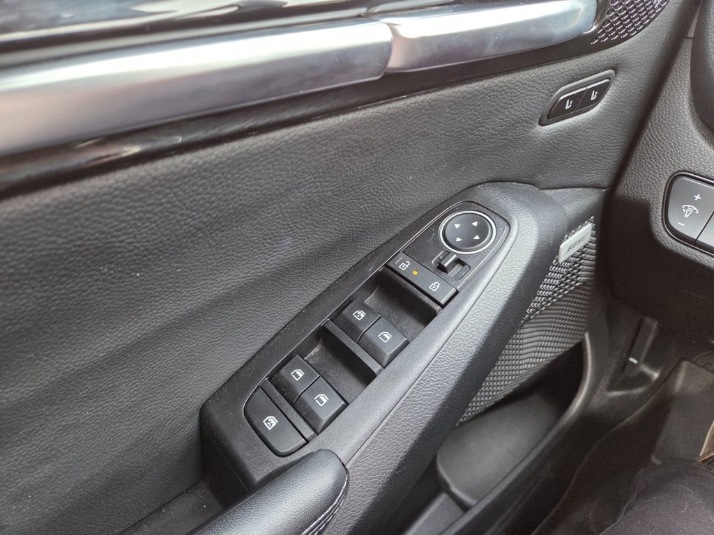 2024 Kia Seltos SX | Leather | Nav | Roof | Cam | Warranty to 2029 in Bridgewater, New Brunswick - 14 - w1024h768px