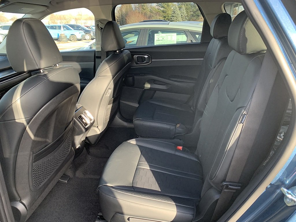 Kia Sorento Plug-In Hybrid EX | PHEV | Cam | HtdWheel | Warranty to 2031 2026 à Amherst, Nouvelle-Écosse - 11 - w1024h768px
