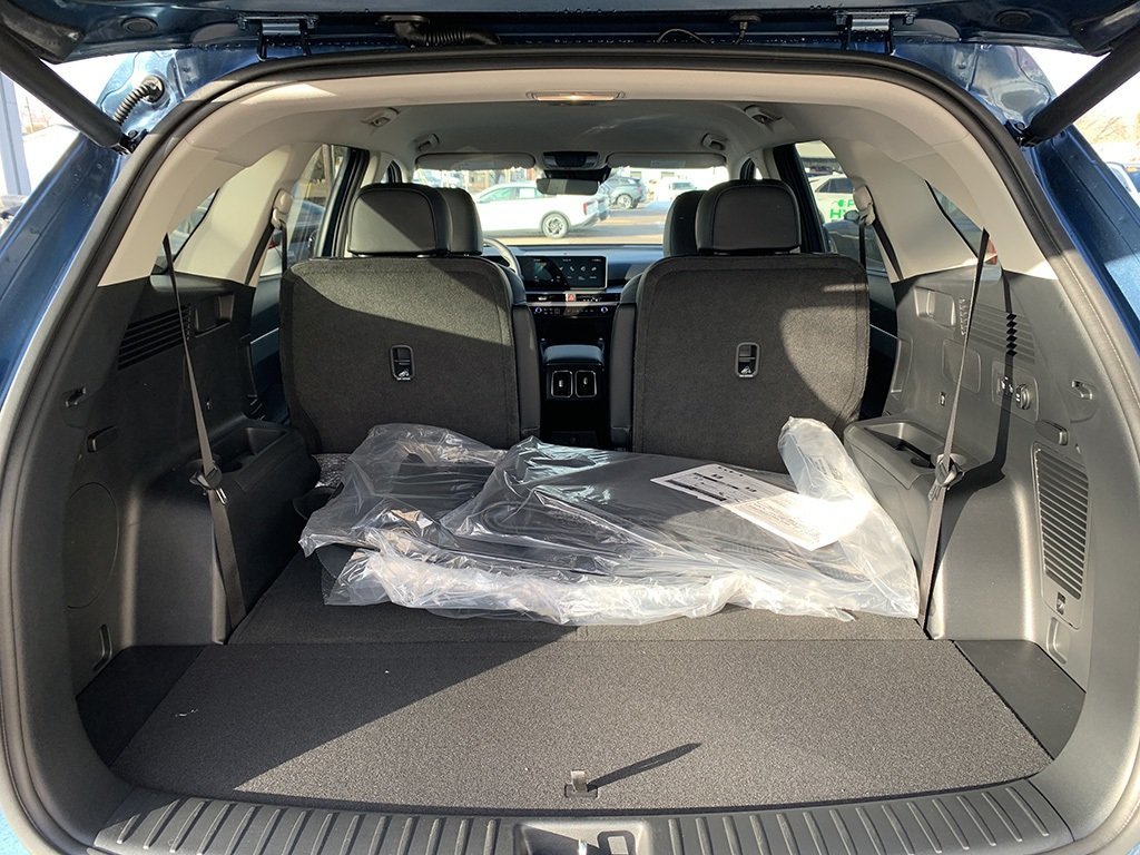 2026 Kia Sorento Plug-In Hybrid EX in Amherst, Nova Scotia - 9 - w1024h768px