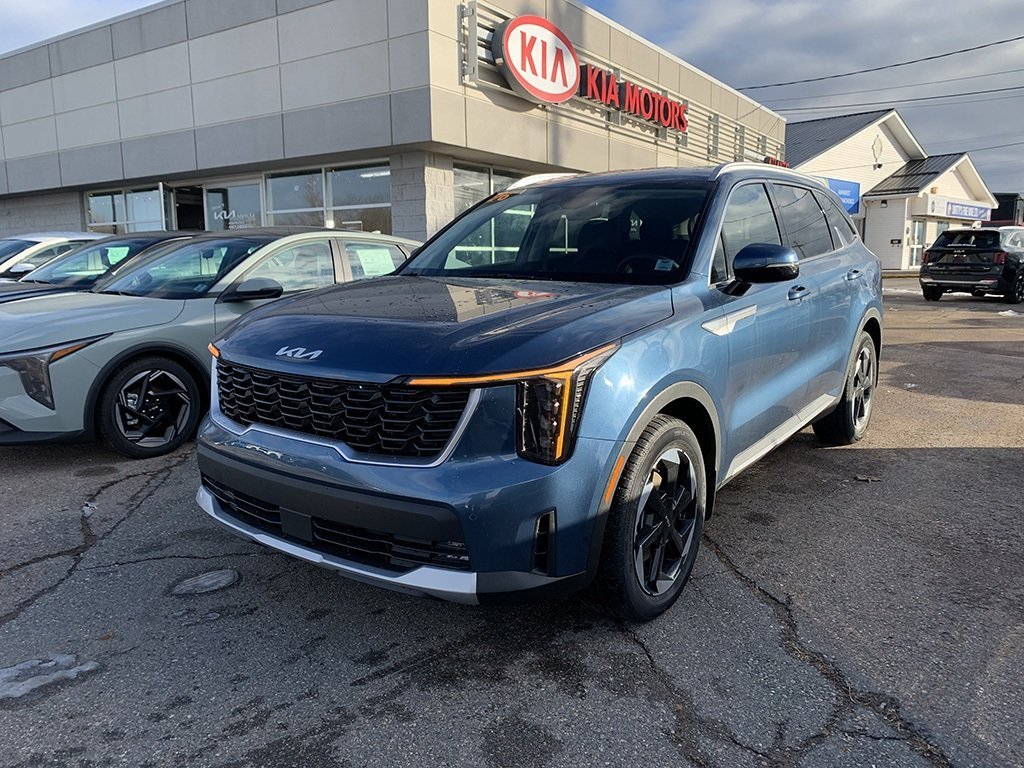 2026 Kia Sorento Plug-In Hybrid EX in Amherst, Nova Scotia - 8 - w1024h768px