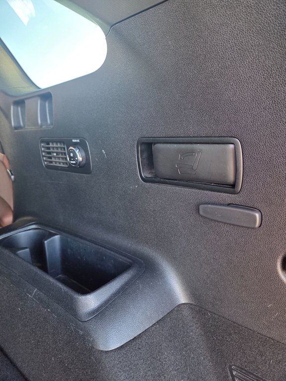 2019 Kia Sorento SXL | Leather | Roof | 7-Pass | Nav | Cam | USB in Amherst, Nova Scotia - 16 - w1024h768px