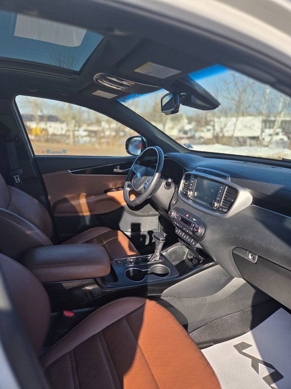 2019 Kia Sorento SXL | Leather | Roof | 7-Pass | Nav | Cam | USB in Amherst, Nova Scotia - 39 - w1024h768px
