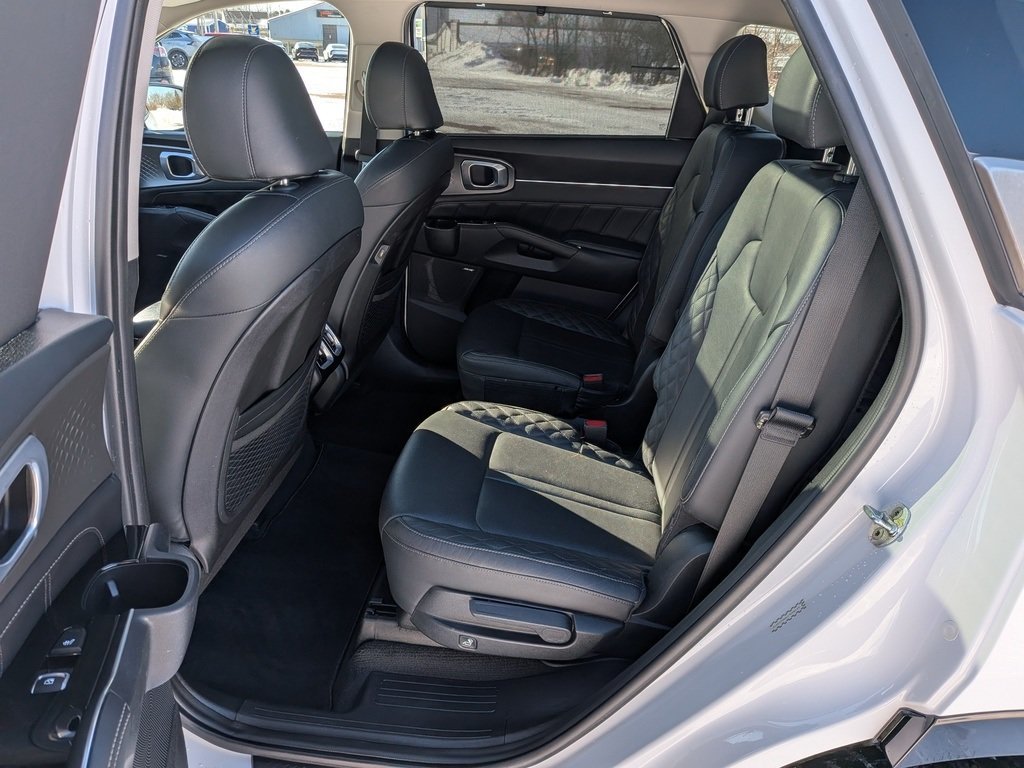2021 Kia Sorento SX in Amherst, Nova Scotia - 12 - w1024h768px