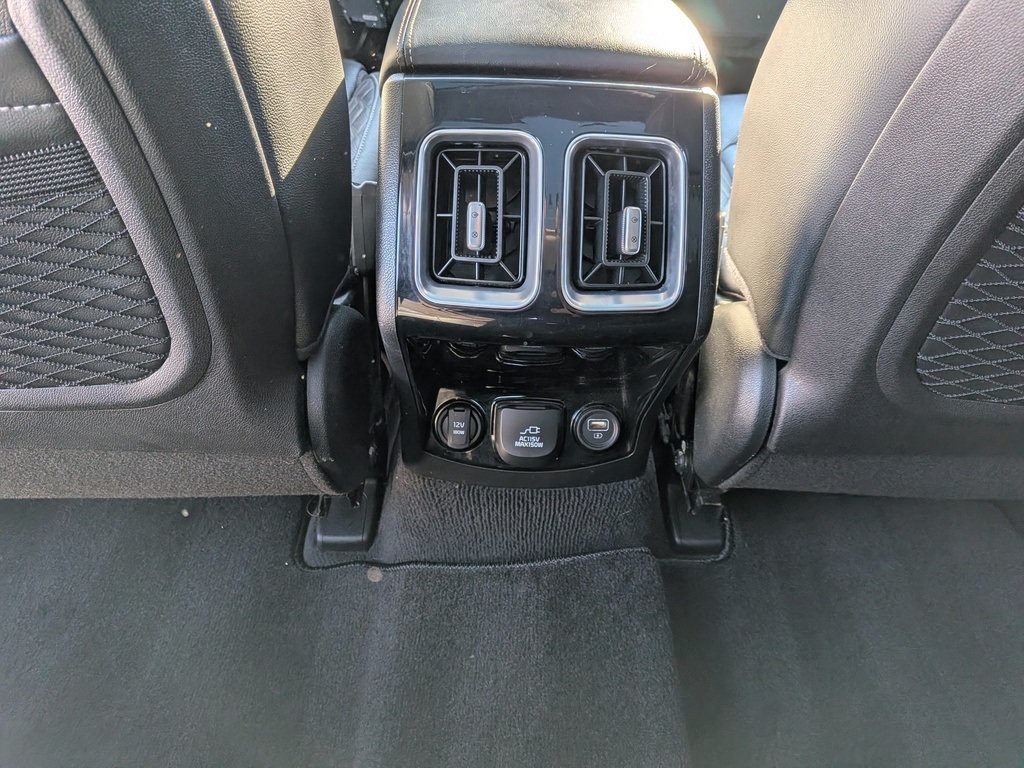 2021 Kia Sorento SX in Amherst, Nova Scotia - 25 - w1024h768px