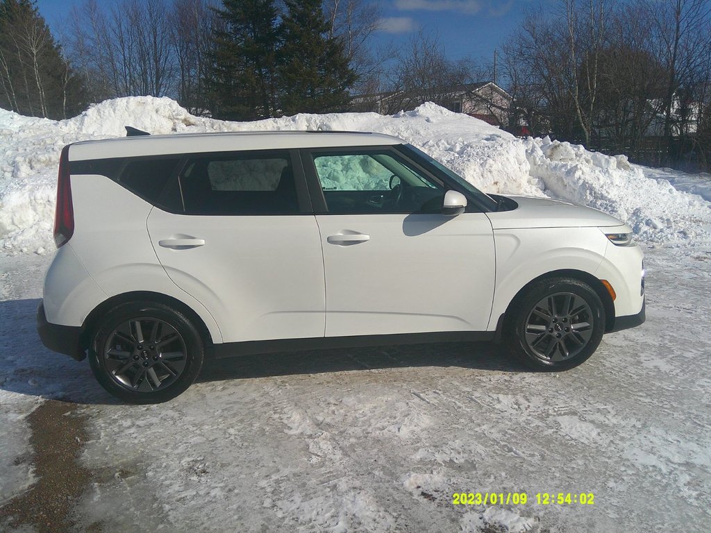 2022 Kia Soul EX+| Rear Cam | HTD Seats | Alloys | in Amherst, Nova Scotia - 8 - w1024h768px