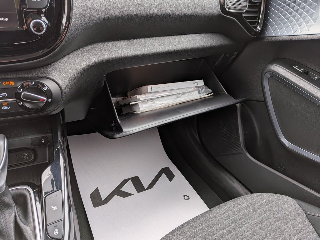 2023 Kia Soul EX | Cam | HtdWheel | USB | Warranty to 2029 in Amherst, Nova Scotia - 24 - w1024h768px