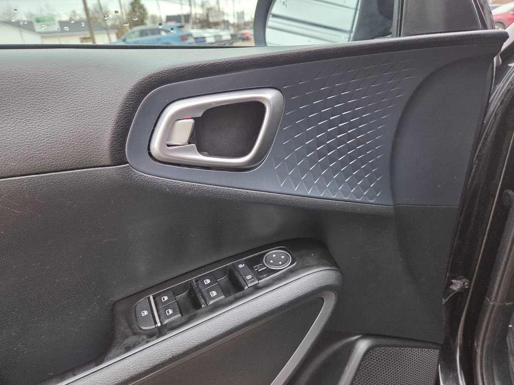 2023 Kia Soul EX | Cam | USB | HtdWheel | Warranty to 2028 in Bridgewater, New Brunswick - 17 - w1024h768px
