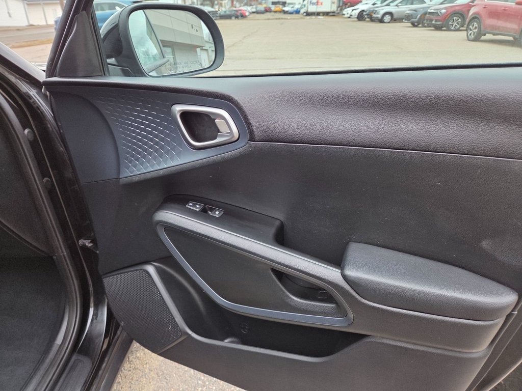 2023 Kia Soul EX | Cam | USB | HtdWheel | Warranty to 2028 in Bridgewater, New Brunswick - 42 - w1024h768px