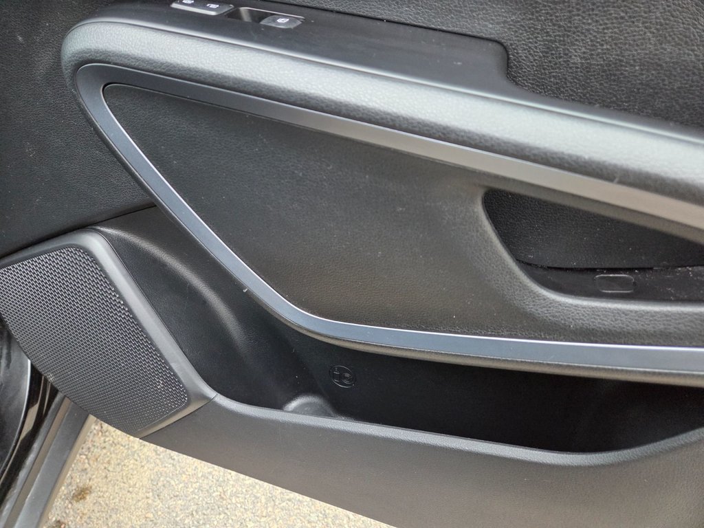 2023 Kia Soul EX | Cam | USB | HtdWheel | Warranty to 2028 in Bridgewater, New Brunswick - 45 - w1024h768px