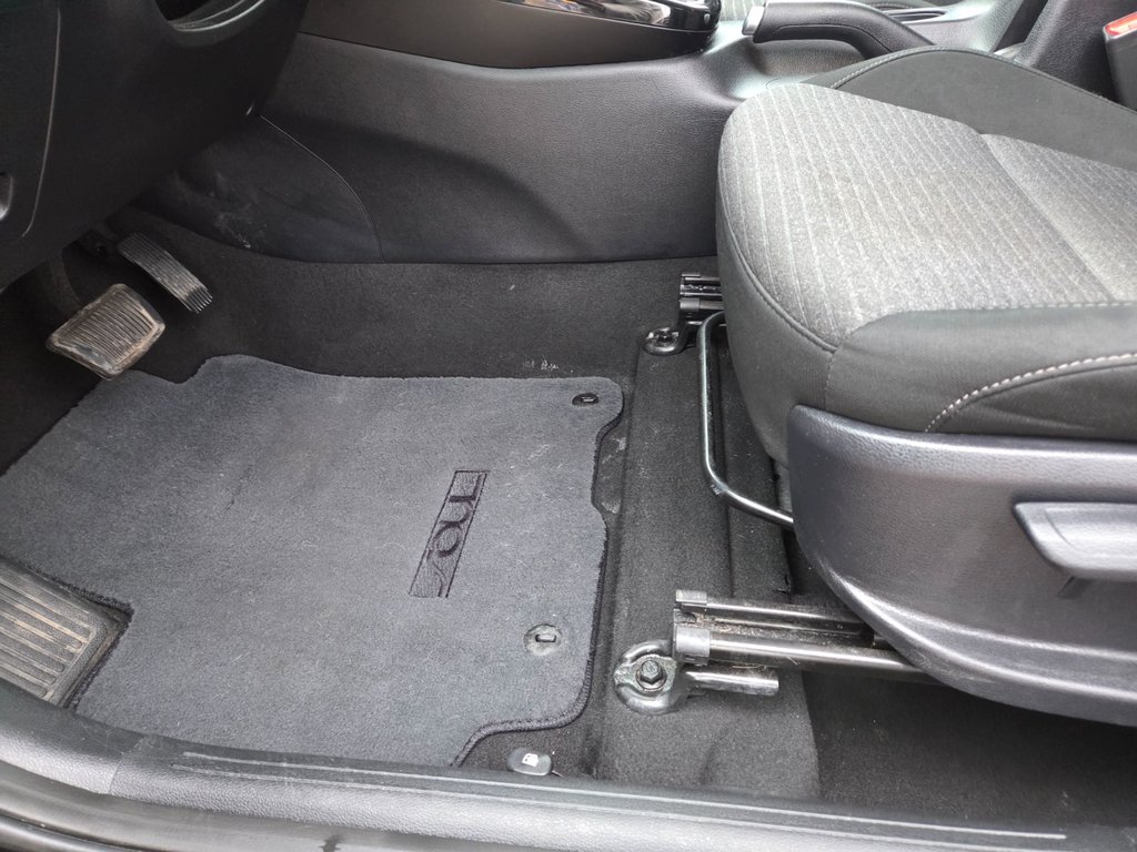 2023 Kia Soul EX | Cam | USB | HtdWheel | Warranty to 2028 in Bridgewater, New Brunswick - 20 - w1024h768px