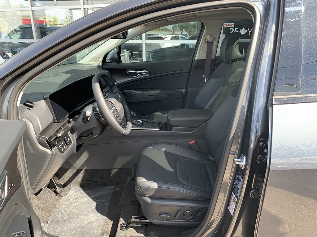2026 Kia Sportage Plug-In Hybrid EX | PHEV | SunRoof | HtdWheel | Warranty to 2031 in Amherst, Nova Scotia - 11 - w1024h768px