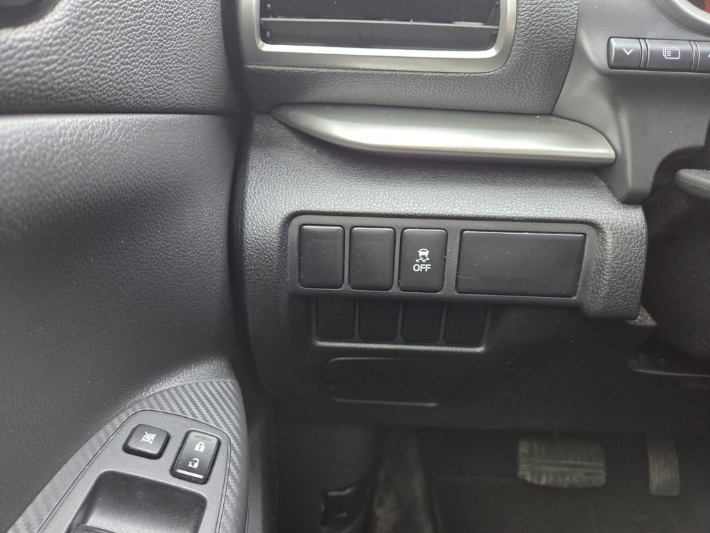 2020 Mitsubishi Eclipse Cross SE | Cam | USB | HtdSeats | XM | Warranty to 2029 in Bridgewater, New Brunswick - 18 - w1024h768px