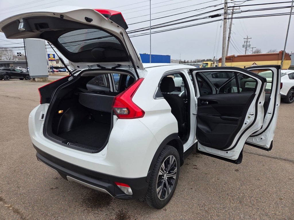 2020 Mitsubishi Eclipse Cross SE | Cam | USB | HtdSeats | XM | Warranty to 2029 in Bridgewater, New Brunswick - 53 - w1024h768px