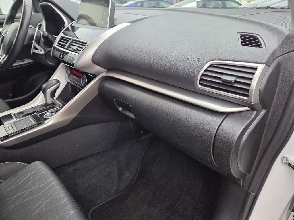 2020 Mitsubishi Eclipse Cross SE | Cam | USB | HtdSeats | XM | Warranty to 2029 in Bridgewater, New Brunswick - 33 - w1024h768px