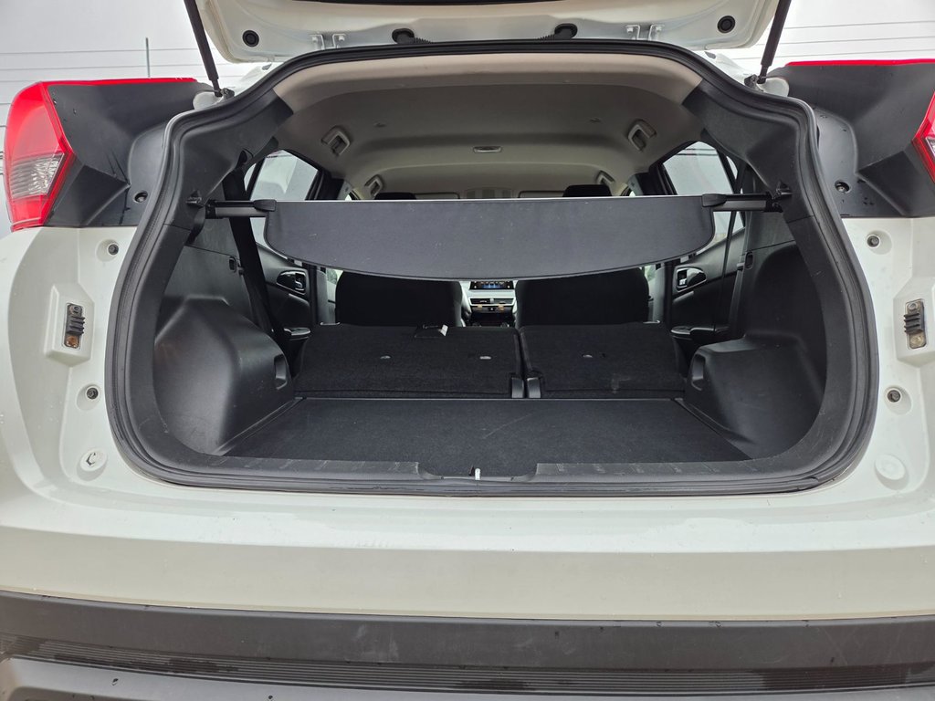 2020 Mitsubishi Eclipse Cross SE | Cam | USB | HtdSeats | XM | Warranty to 2029 in Bridgewater, New Brunswick - 48 - w1024h768px