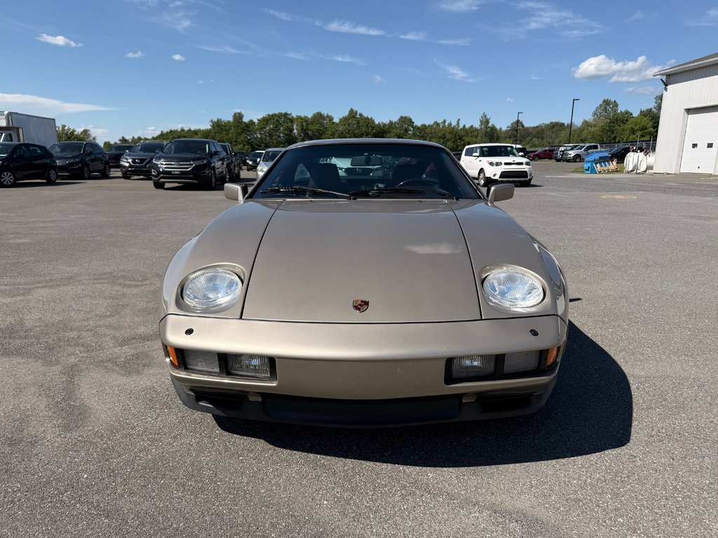 1986 Porsche 928S 1986.5 IMPECCABLE in Granby, Quebec - 2 - w1024h768px