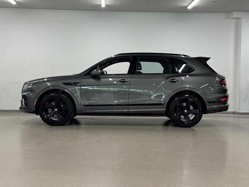 Bentley Bentayga V8 2021-3