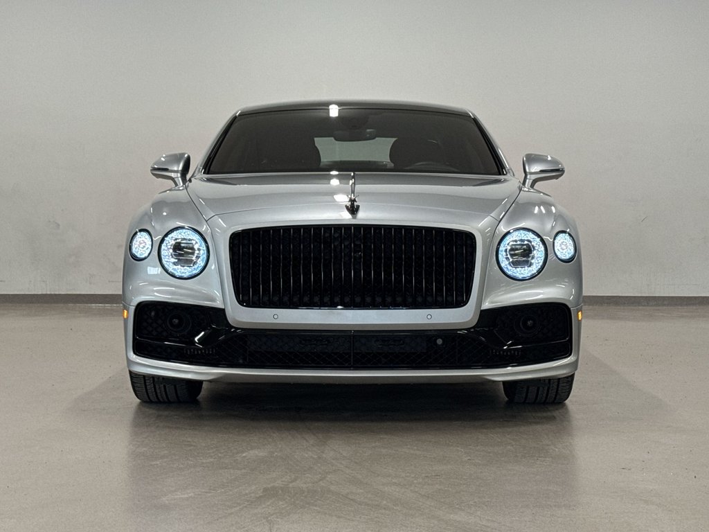 Bentley Flying Spur Hybrid 2022-2