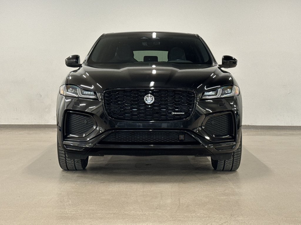 2024 Jaguar F-PACE P250 R-DYNAMIC S-2