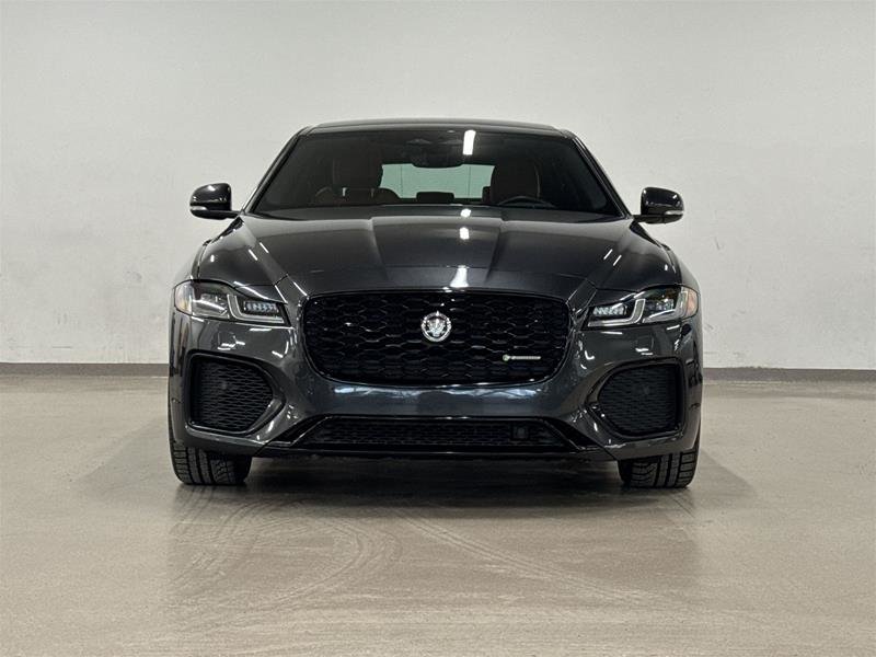 Jaguar XF P300 AWD R-Dynamic SE 2023-1