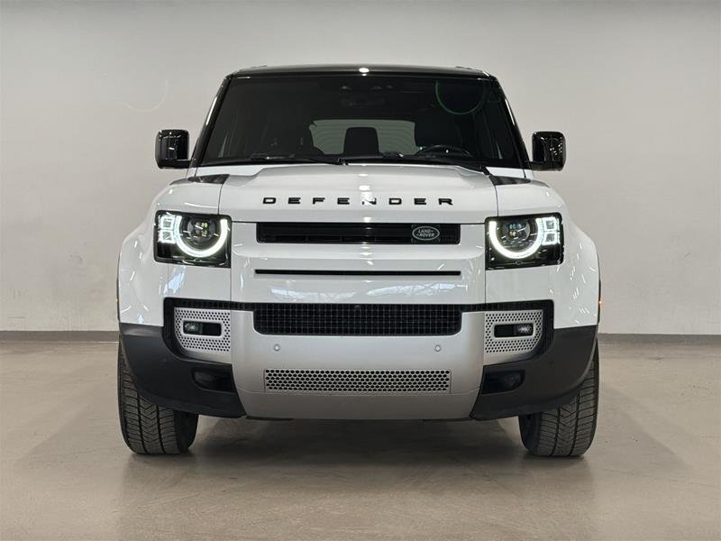 Land Rover Defender 130 P400 SE (2) 2023-1