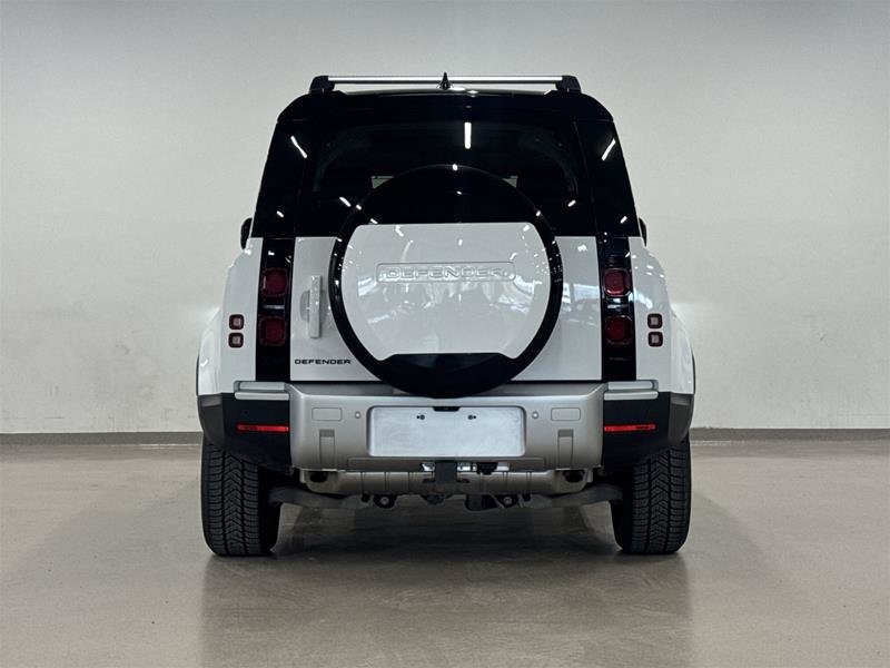 2024 Land Rover Defender 110 P400 S-4