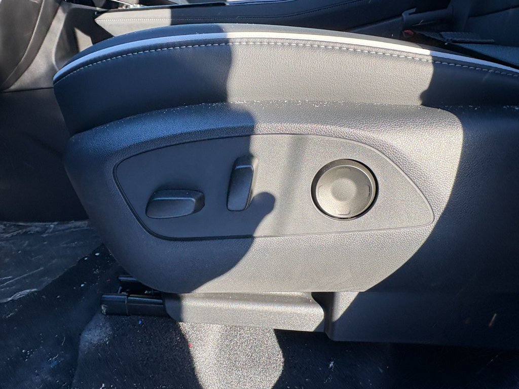 Buick Enclave  2025 à Saint-Eustache, Québec - 14 - w1024h768px