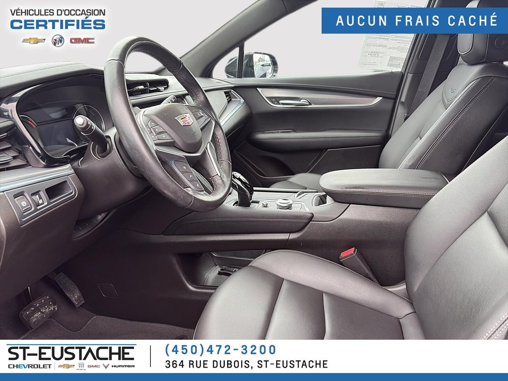 2024 Cadillac XT5 in Saint-Eustache, Quebec - 18 - w1024h768px