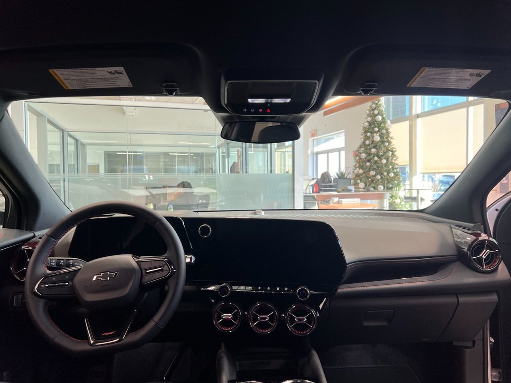 2025 Chevrolet Blazer EV in Saint-Eustache, Quebec - 5 - w1024h768px