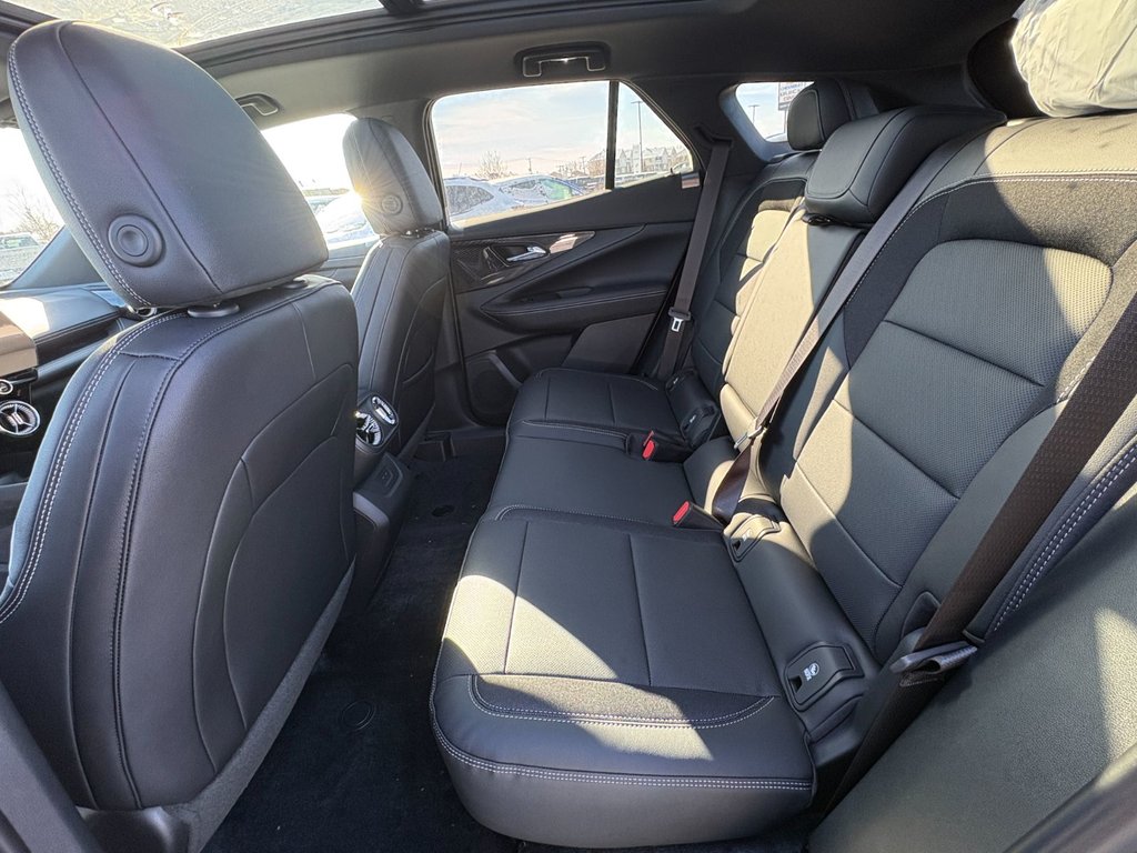 2026 Chevrolet Blazer EV in Saint-Eustache, Quebec - 10 - w1024h768px