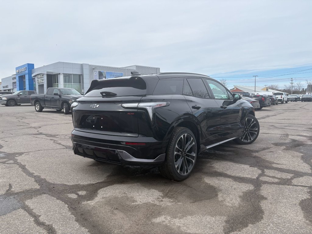 Chevrolet Blazer EV  2026 à Saint-Eustache, Québec - 4 - w1024h768px