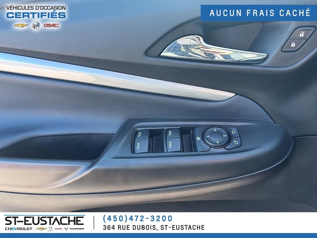 2023 Chevrolet BOLT EUV in Saint-Eustache, Quebec - 8 - w1024h768px