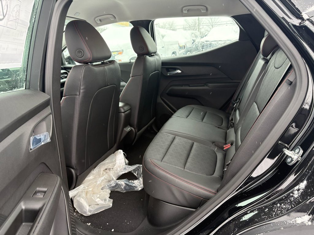 2027 Chevrolet Bolt EV in Saint-Eustache, Quebec - 18 - w1024h768px