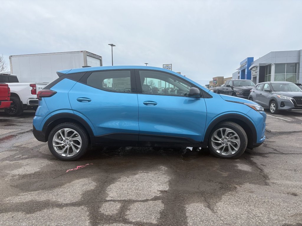 Chevrolet Bolt EV  2027 à Saint-Eustache, Québec - 4 - w1024h768px