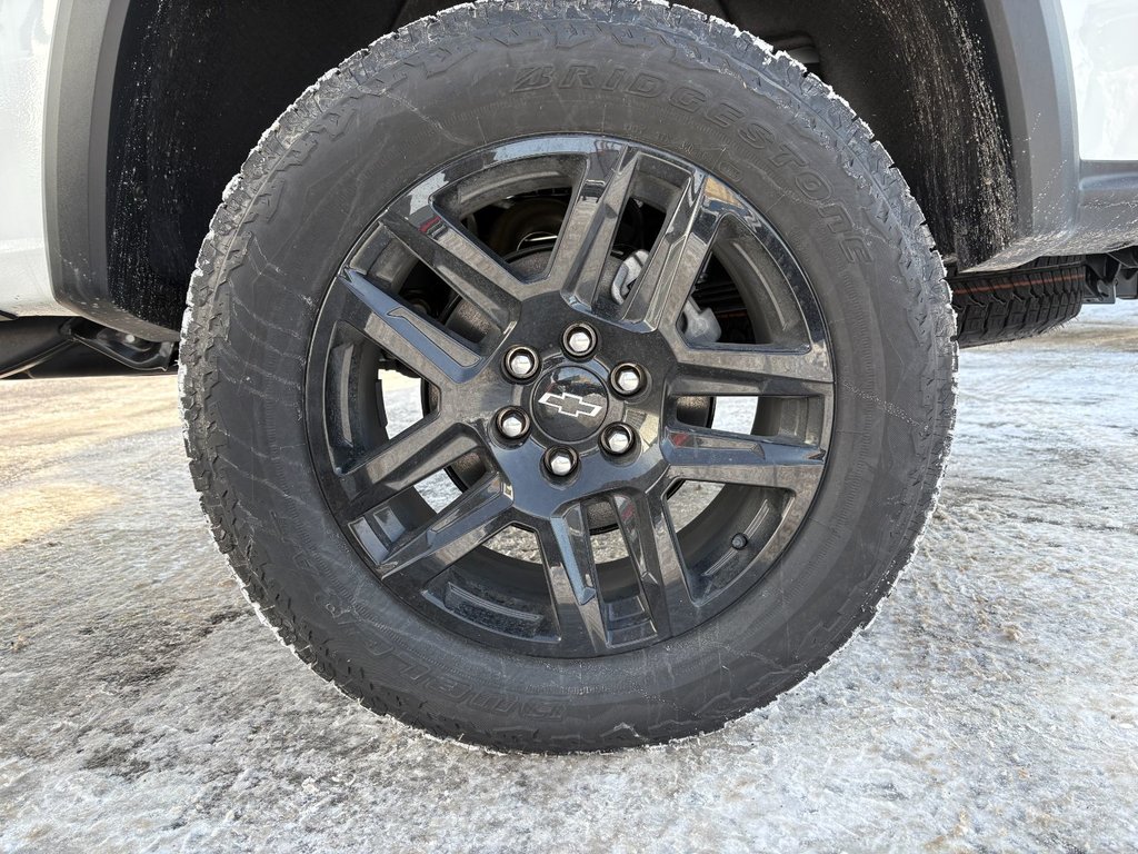 Chevrolet Colorado  2025 à Saint-Eustache, Québec - 6 - w1024h768px